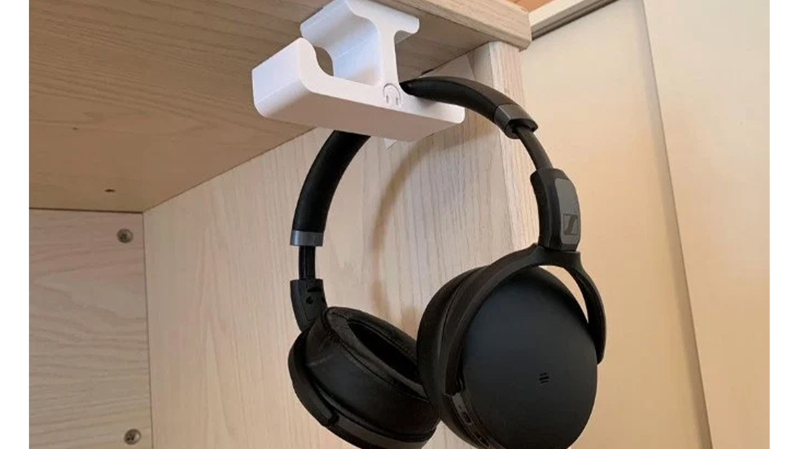 پایه&zwnj;های هدفون برای استودیوهای خانگی و حرفه&zwnj;ای