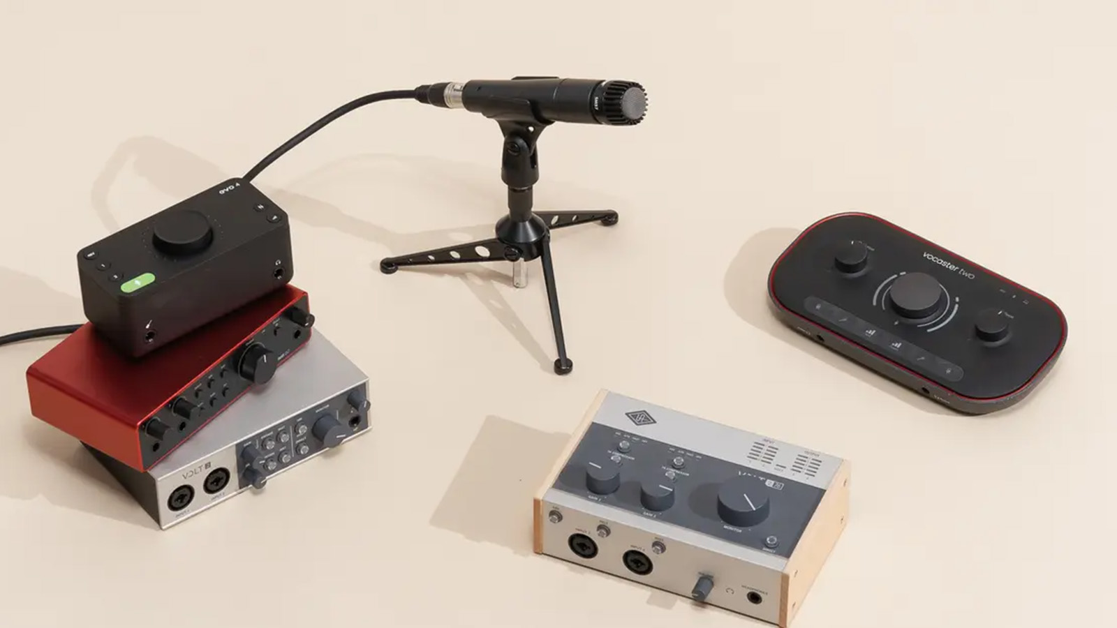 کارت صدا و میدی کنترلر برای ضبط و تولید موسیقی