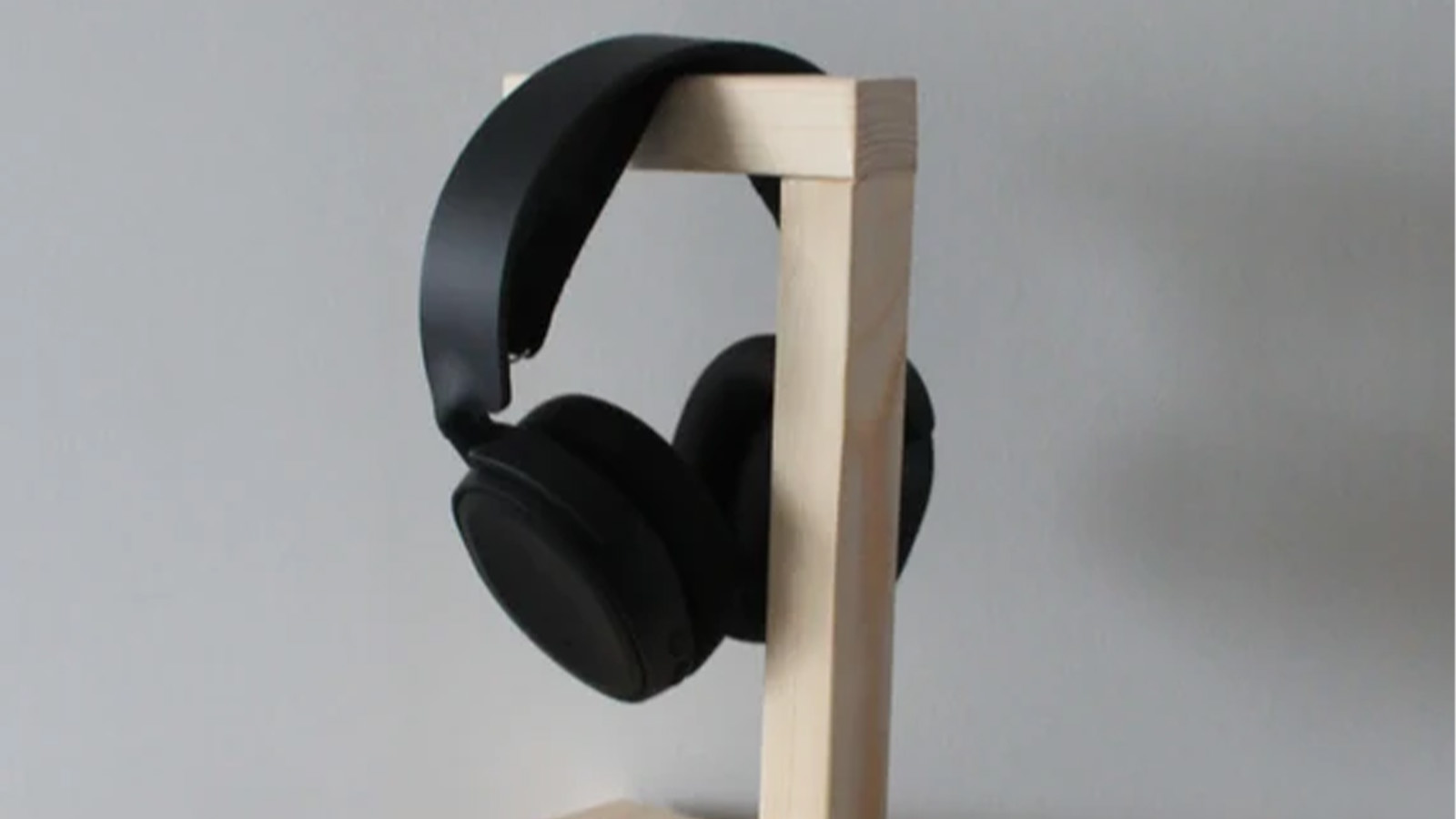 پایه&zwnj; هدفون برای هدفون&zwnj;های استودیویی و گیمینگ