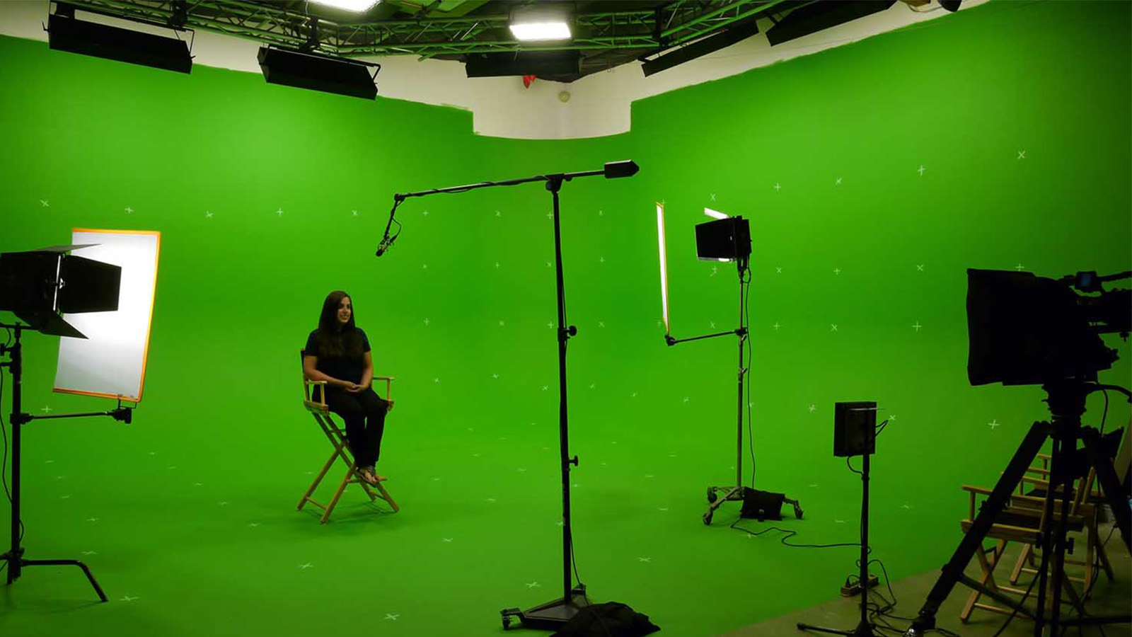 بهترین پایه نور و پرده سبز