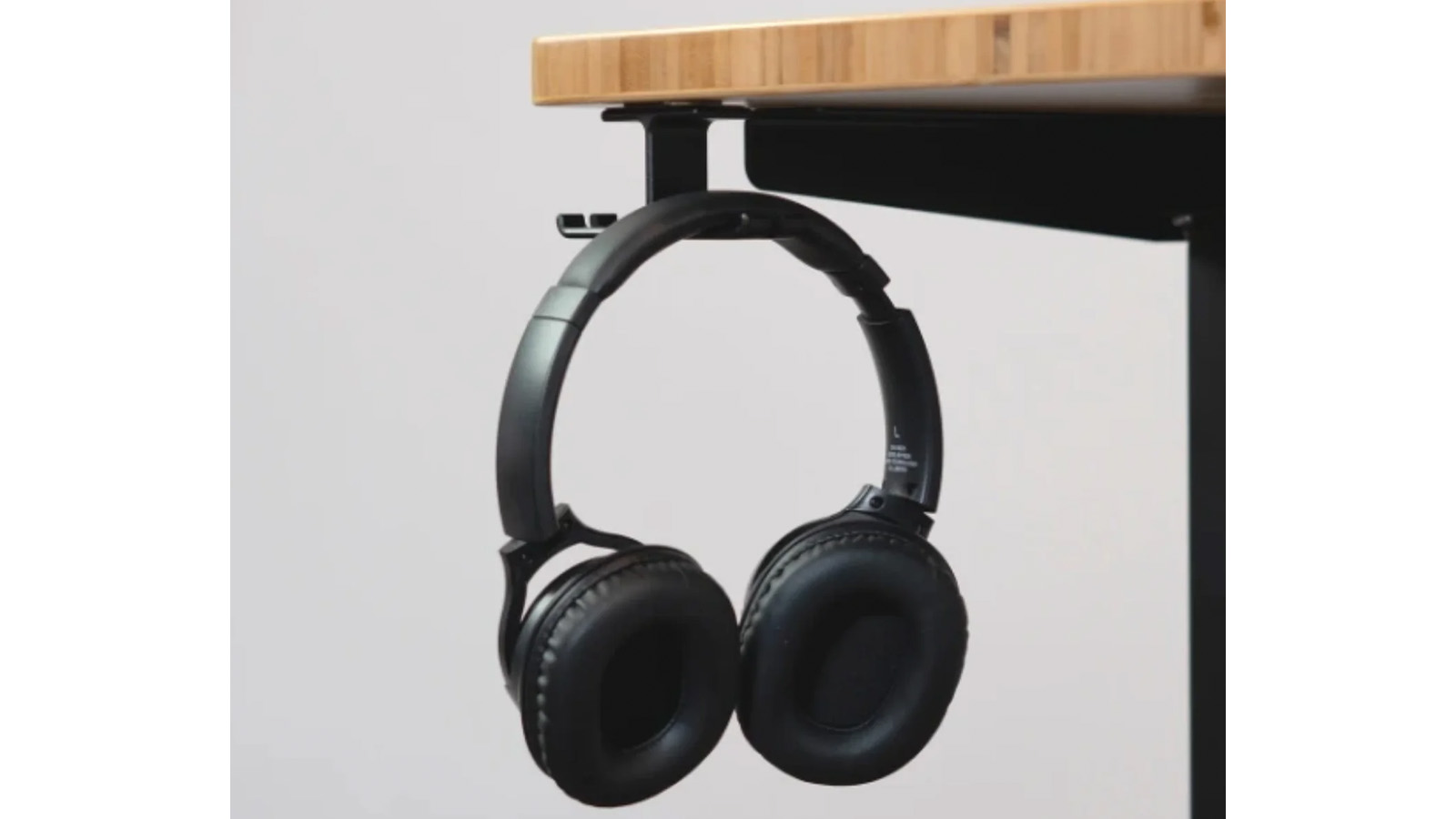 پایه&zwnj; هدفون برای نگهداری هدفون&zwnj;ها