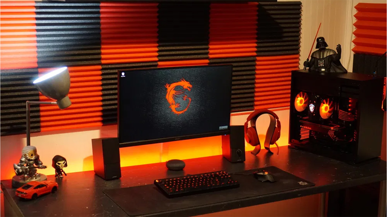 ستاپ گیمینگ حرفه&zwnj;ای با بهترین مدل&zwnj;های ردراگون